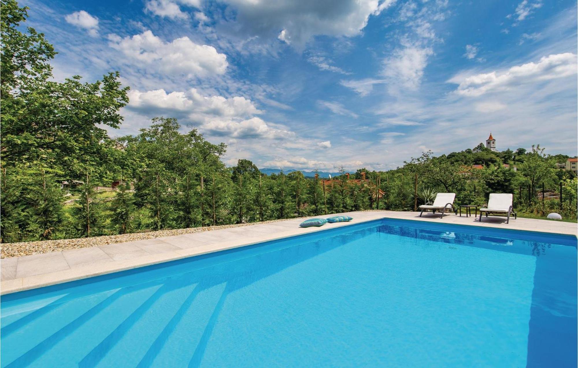Lovely Home In Matulji With Outdoor Swimming Pool Экстерьер фото